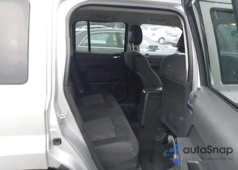 2013 Jeep Patriot Sport z USA, uszkodzony, nr VIN 1C4NJPBA8DD130009